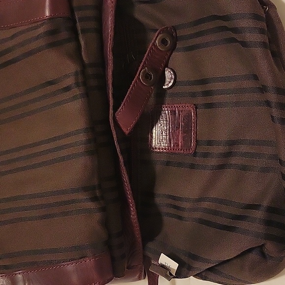 Vintage FRYE Melissa Wine Saddle Bag - Picture 10 of 15